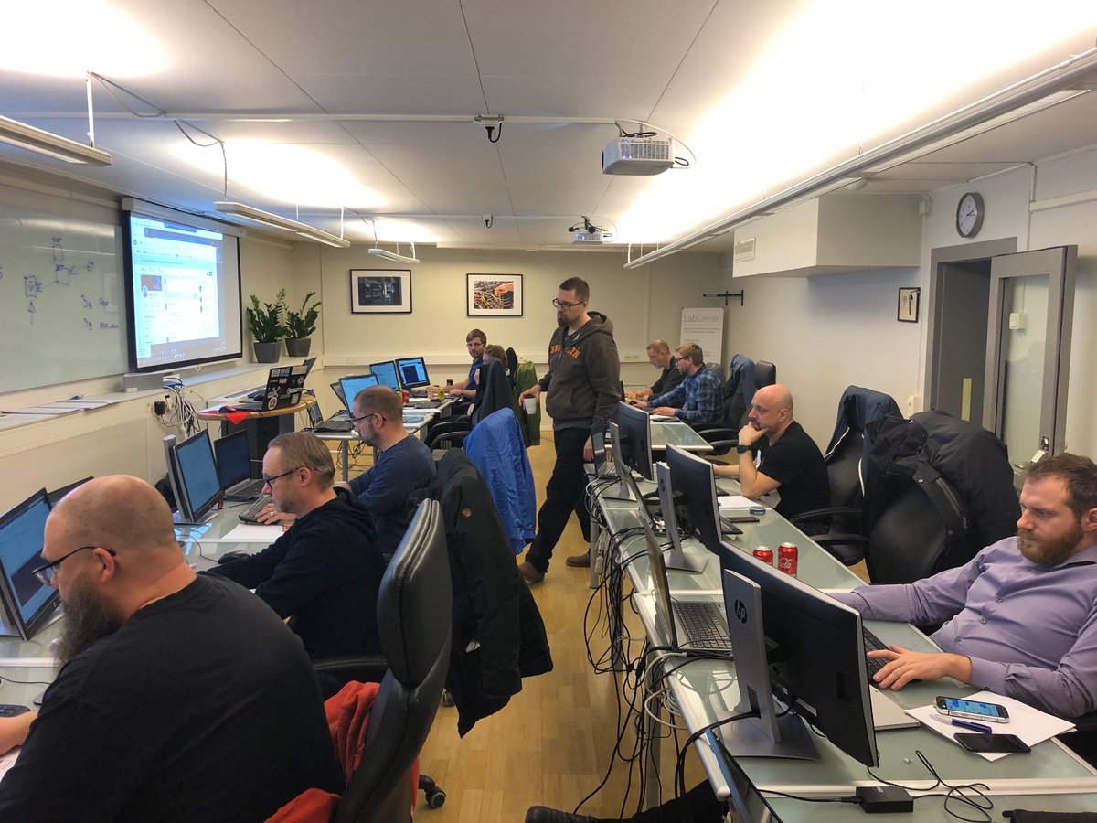 mikael_nystrom's tweet image. Second day of the Windows Server 2019 training, today the class learn all about OS deployment, Monitoring, Eventlog handling, more PowerShell and some Windows Admin Center of course #TrueSec #LabCenter