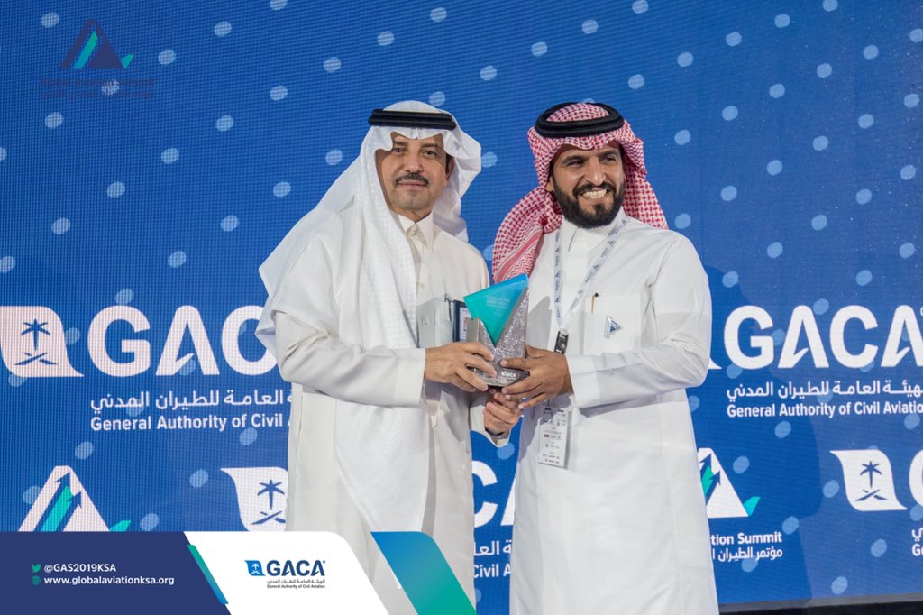 الشريك الرقمي،