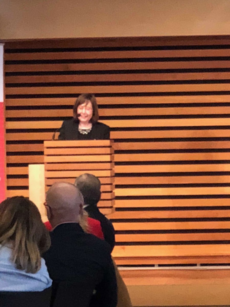sjo09's tweet photo. Connie Jean Eaves starts her amazing acceptance speech for winning the Canada Gairdner Wrightman Award for her work on stem cells saying “I love Canada” and reminding us of the pioneering contribution of Canadian scientists to this field. @GairdnerAwards. #CanContent! https://t.co/8RcdprYPpW