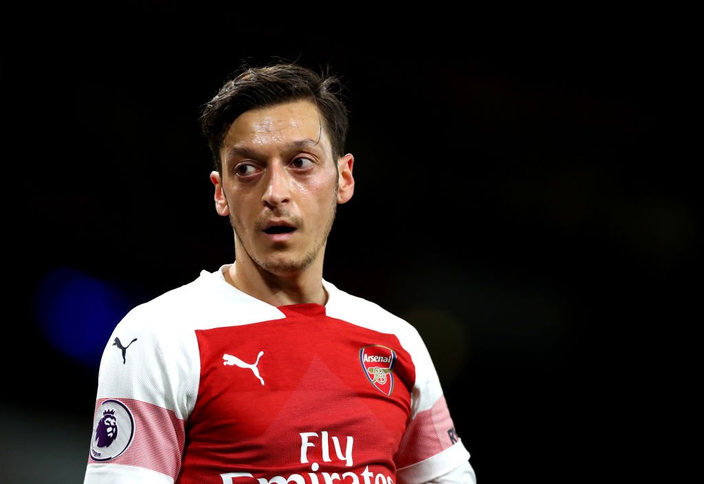 BBCSport's tweet photo. Arsenal manager Unai Emery says Mesut Ozil is "playing like we want" after his man-of-the-match performance against Newcastle on Monday.

👉 https://t.co/hjzB1N6IVY

#Arsenal #NUFC #ARSNEW https://t.co/TYS88UiNFY