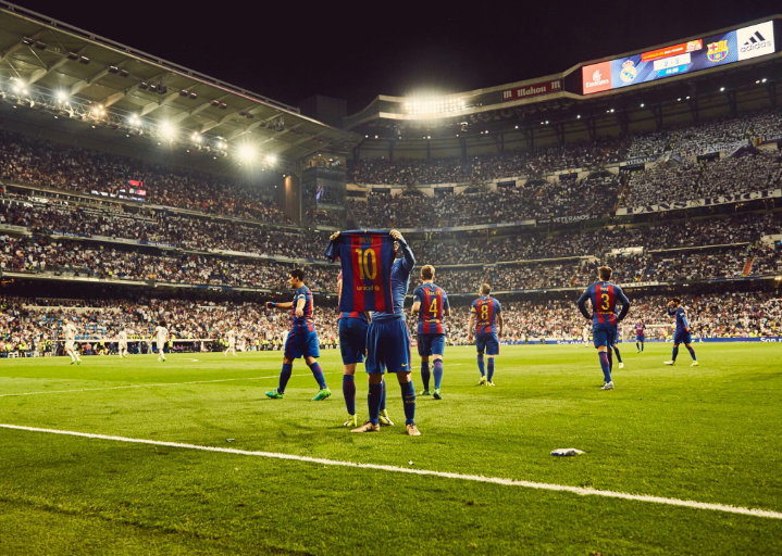 barcaotd's tweet photo. #OnThisDay in 2017, Messi hits his 500th goal for Barcelona to win the Clasico in the last minute at the Bernabeu 3-2. https://t.co/pNKqkBQLA0