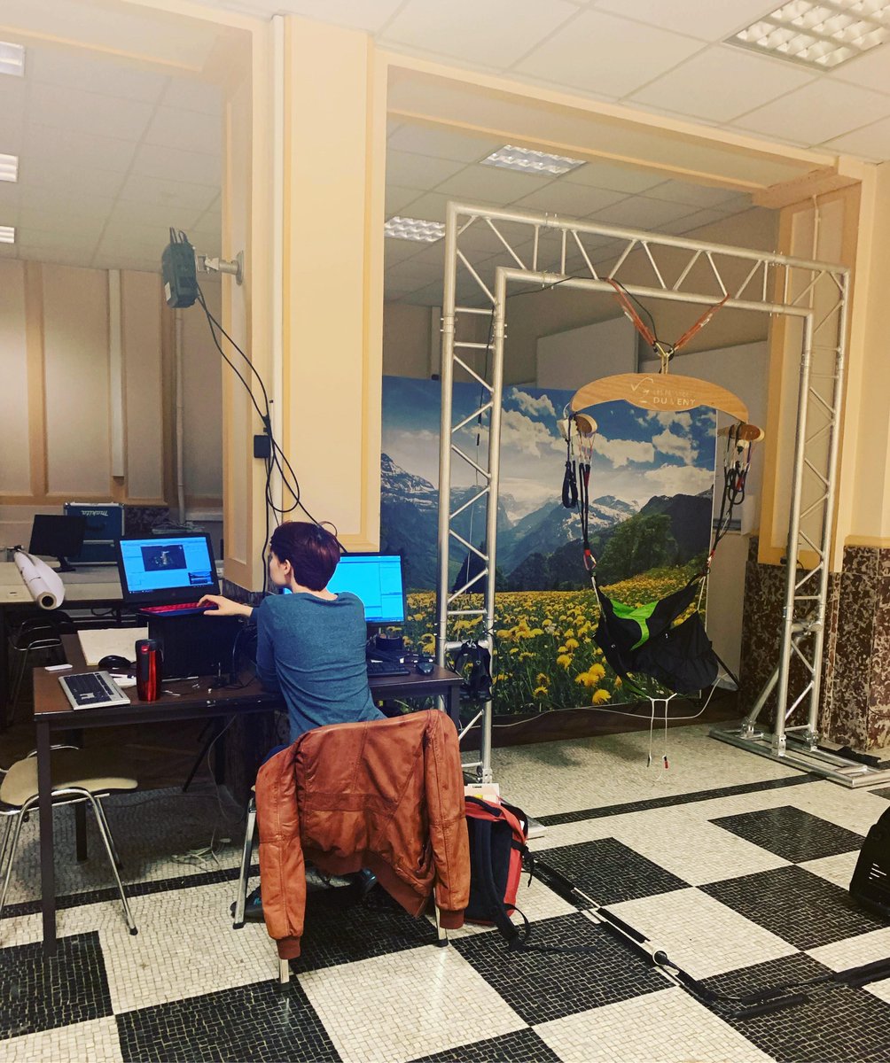 LIrisib's tweet photo. Quelques détails à peaufiner avant le grand RDV au I Love Science Festival, J-24.
#ParaFlowVR #RealiteVirtuelle #creativitenumerique #parapente #artwork #Laras #Irisib #premiervol #passagersduvent #Ilovesciencefestival https://t.co/25YpVV93XX