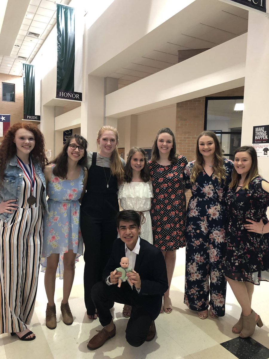 jeasyp888's tweet photo. We are currently doing our one act Digging Up The Boys!! ππ #CurrentProduction #ITS90th #ThespianSpiritWeek https://t.co/ZIVGWJAHBL