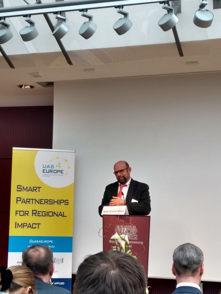 'The EU is good at turning money into knowledge, but not at turning knowledge into money' - Jean David Malo from the European Commission at #uas4europe conference