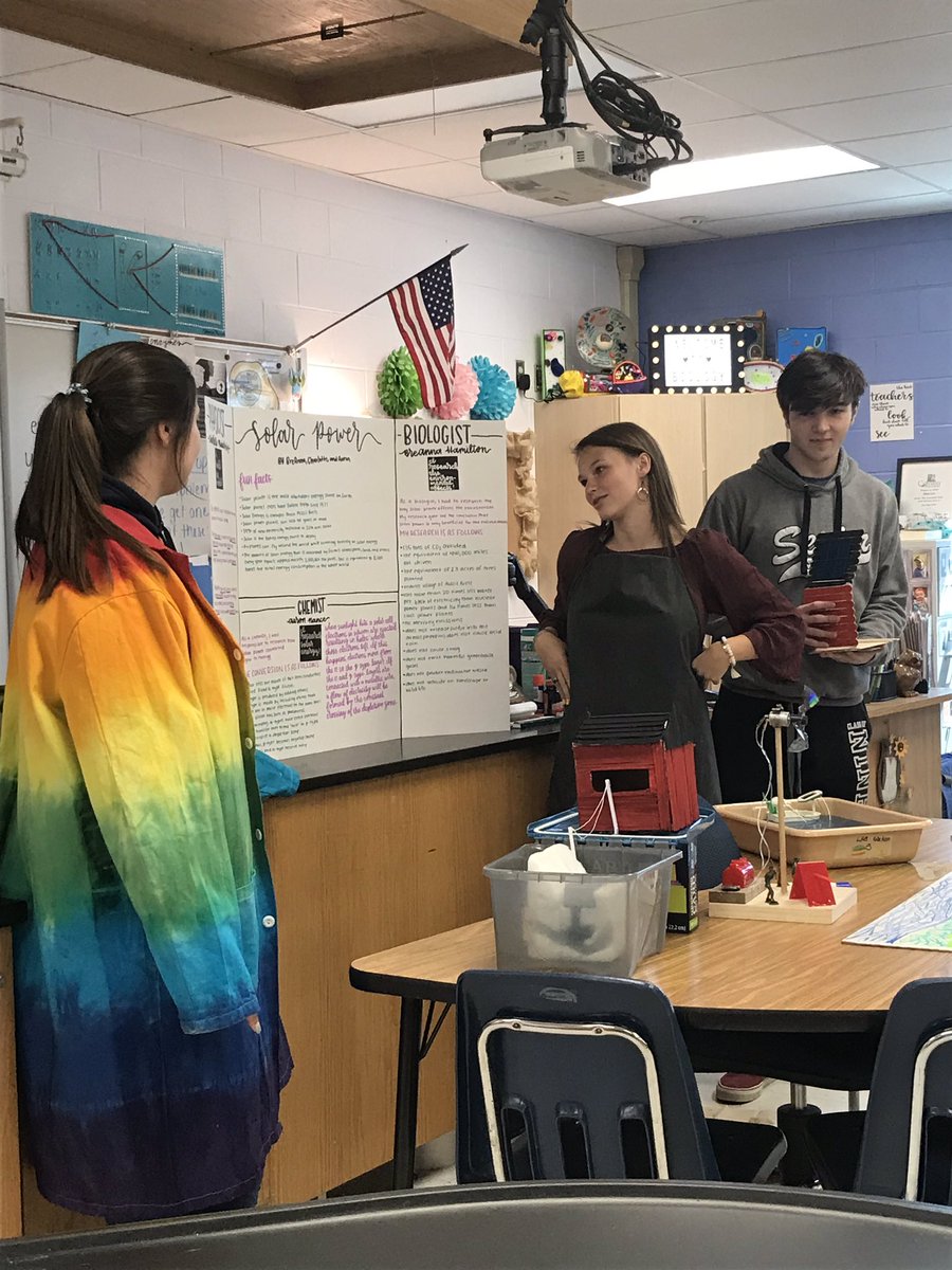 ReneeAtk's tweet image. @dixie_cox’s IB Biology students present #Group4projects @AynorHighSchool #projectbasedlearning #ahsengagement #solarenergy #windenergy #hydroelectricenergy