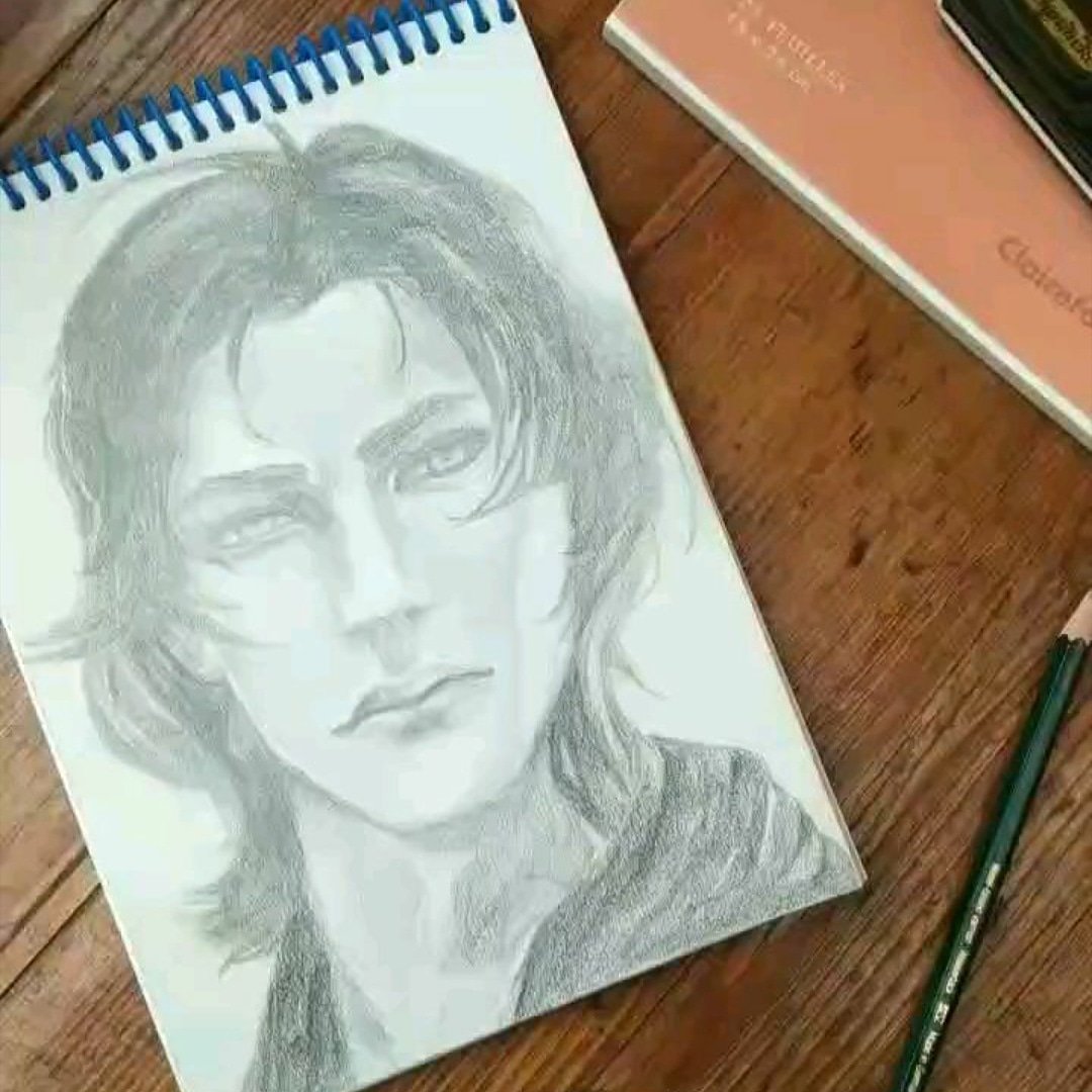 Gabri_Spain's tweet photo. @PatrickRothfuss #kvothe 
What do you think of this? https://t.co/V9h05tBW4o