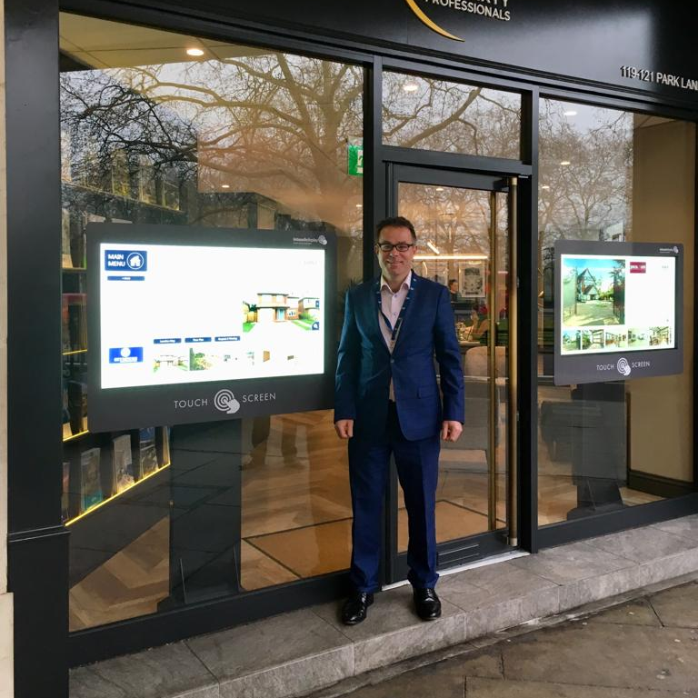 seymours_estate's tweet photo. Tracey and Richard from our Burpham branch are at @GuildProperty's offices in Park Lane today for the south-east London property exhibition, showing casing our clients' homes to the international market. https://t.co/TioGy6DXMM