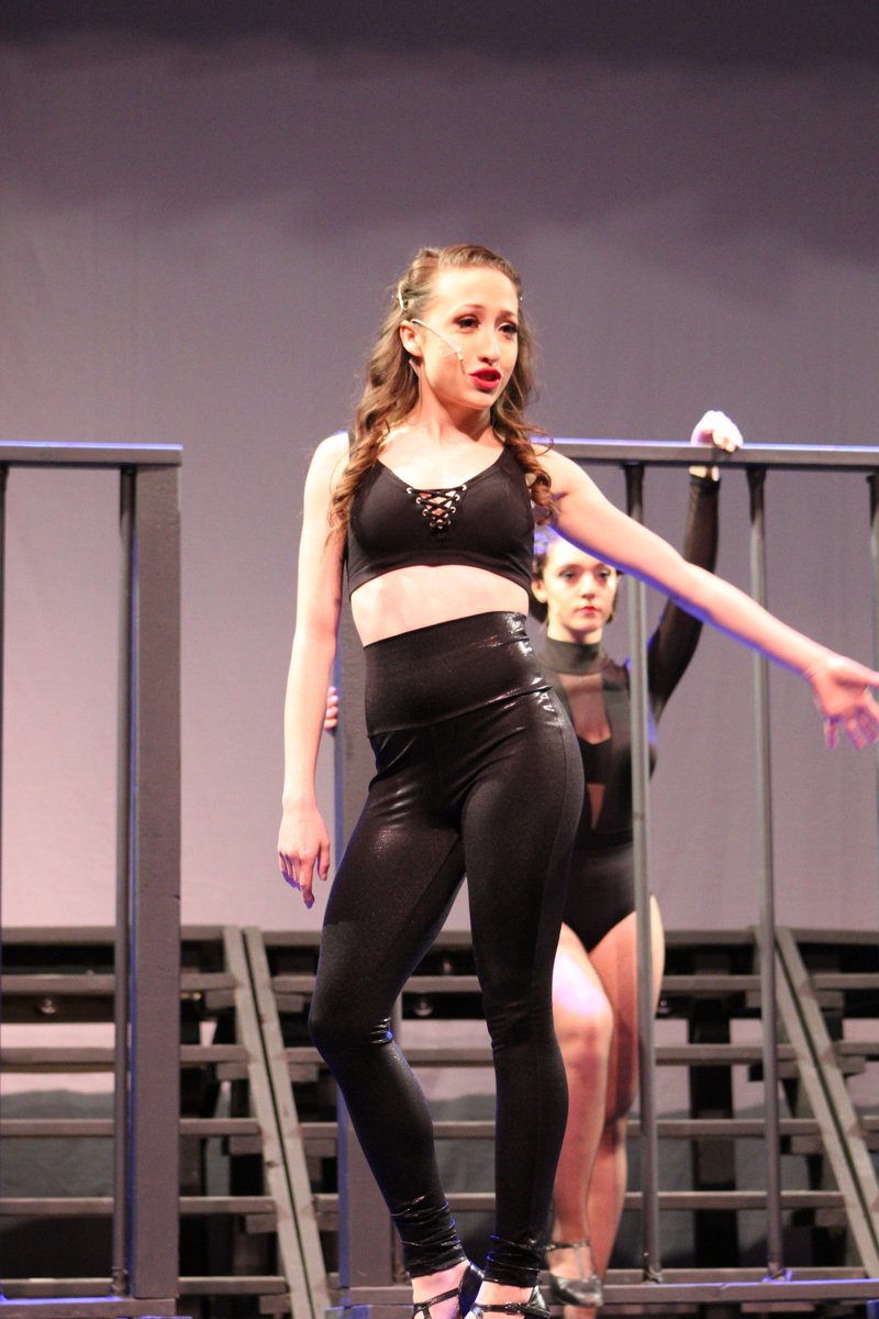 ColoniaHigh's tweet photo. Today is CHS's Senior Citizens show of Chicago. Curtain goes up at 4pm. The show opens on Thursday at 7pm. It would be scandalous if you missed this show! https://t.co/nm06N74xrp