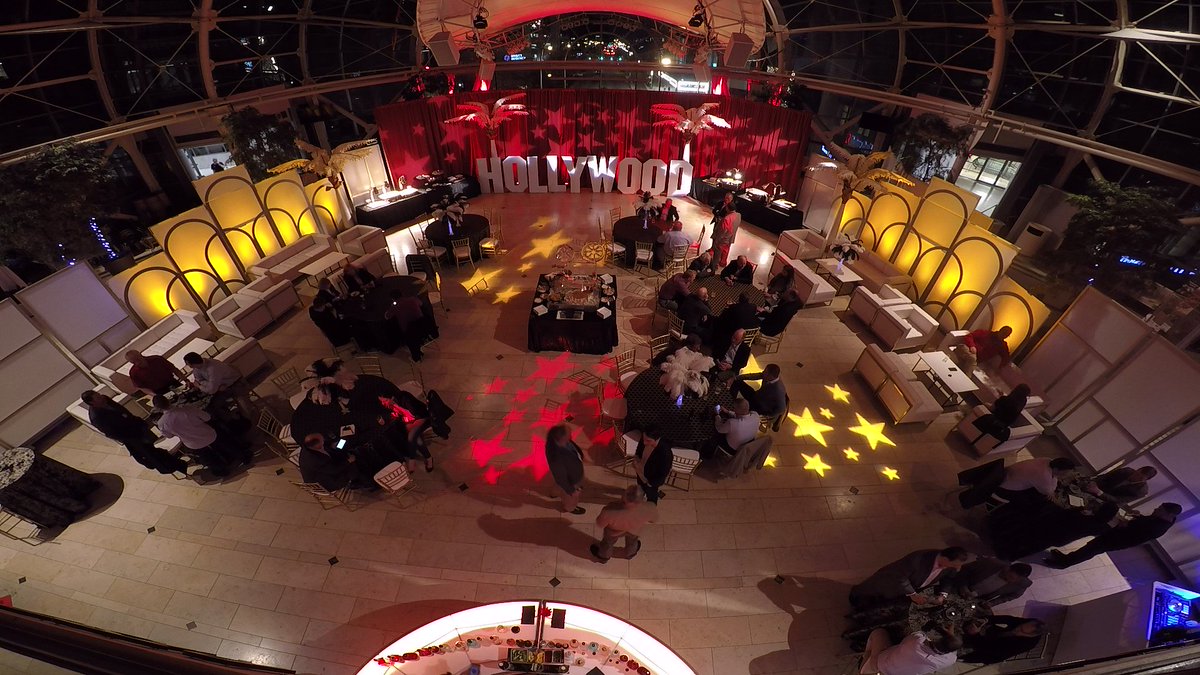 Take your event from average to stardom through lighting! These stars made us feel like we were on Hollywood Boulevard!