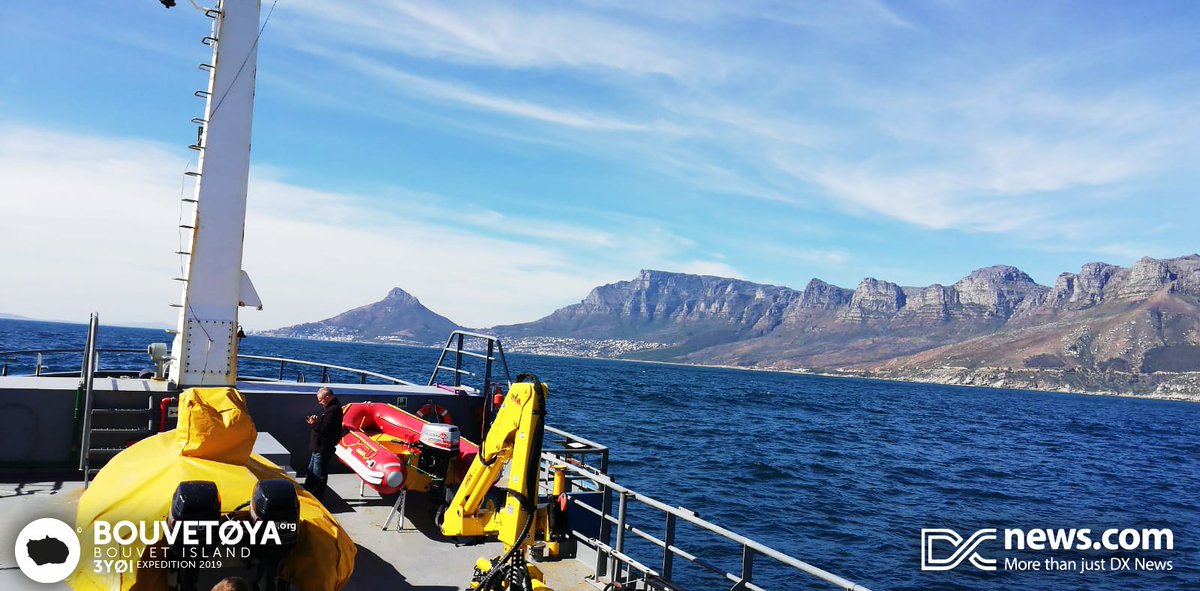 13:00 UTC, MV Atlantic Tuna with The 3YØI Team already in front of the most famous Cape Town's landmarks: the Lion's Head and the Table Mountain. Everybody's in good shape and happy to see the mainland at last!

#3Y0I #Bouvet #BouvetIsland #DX #hamradio #DXpedition #SouthAtlantic