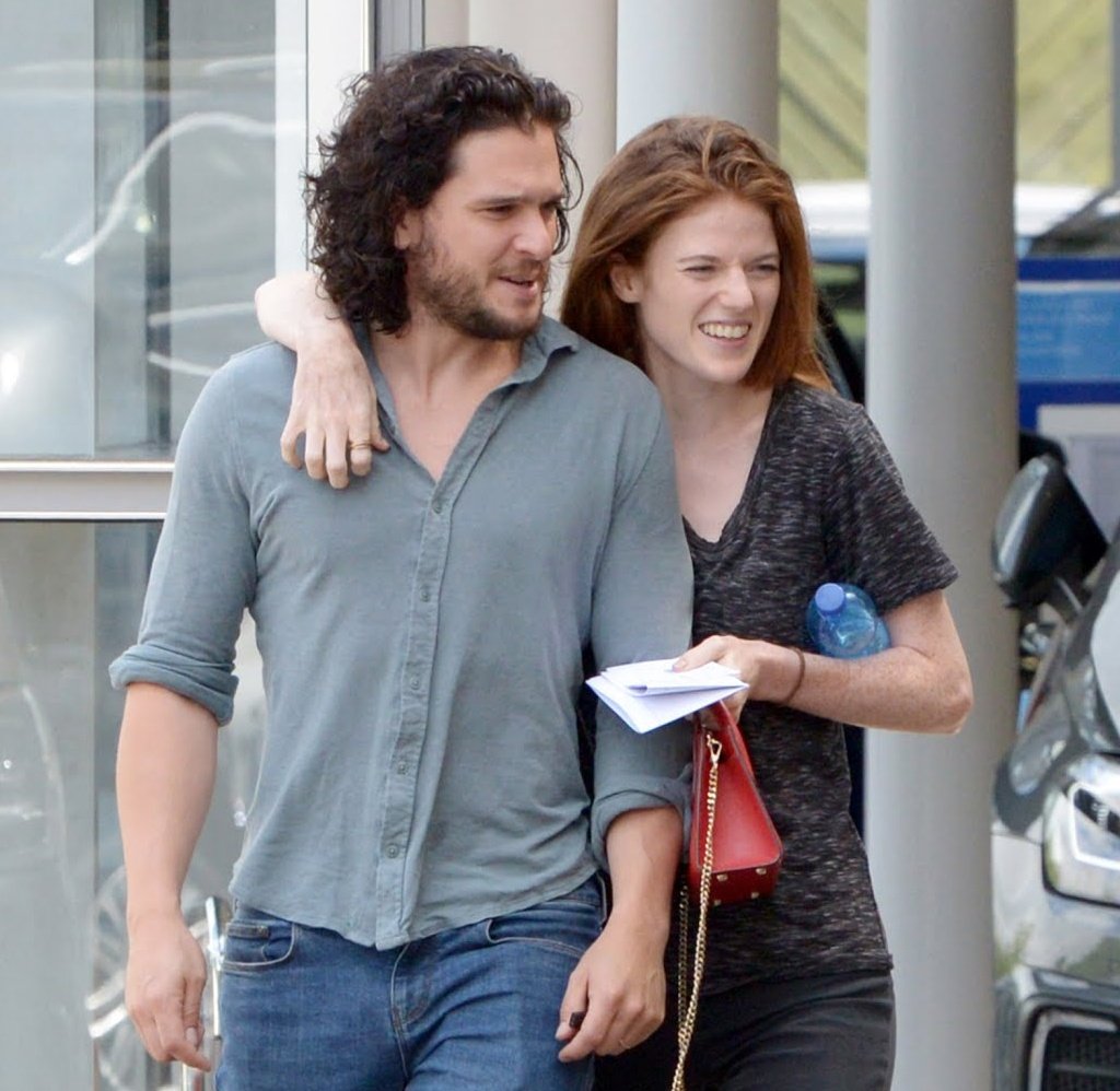 Shmeath15's tweet photo. When you find out these two are actually married in real life 😍 #GameofThrones https://t.co/zeKl6PXjEu