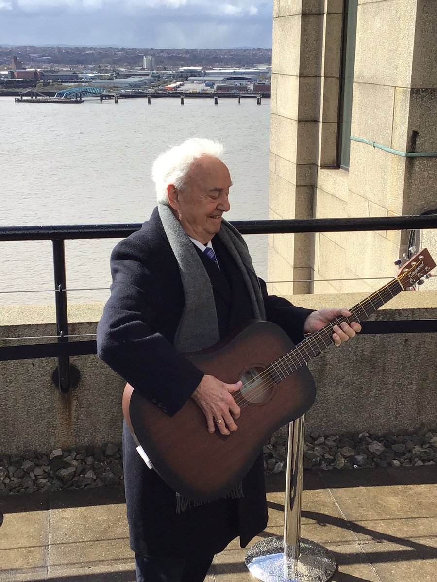 RoyalLiver1911's tweet photo. Great launch event for @RLB360 with the one and only Gerry Marsden, absolute legend. https://t.co/oHnwbZWiip