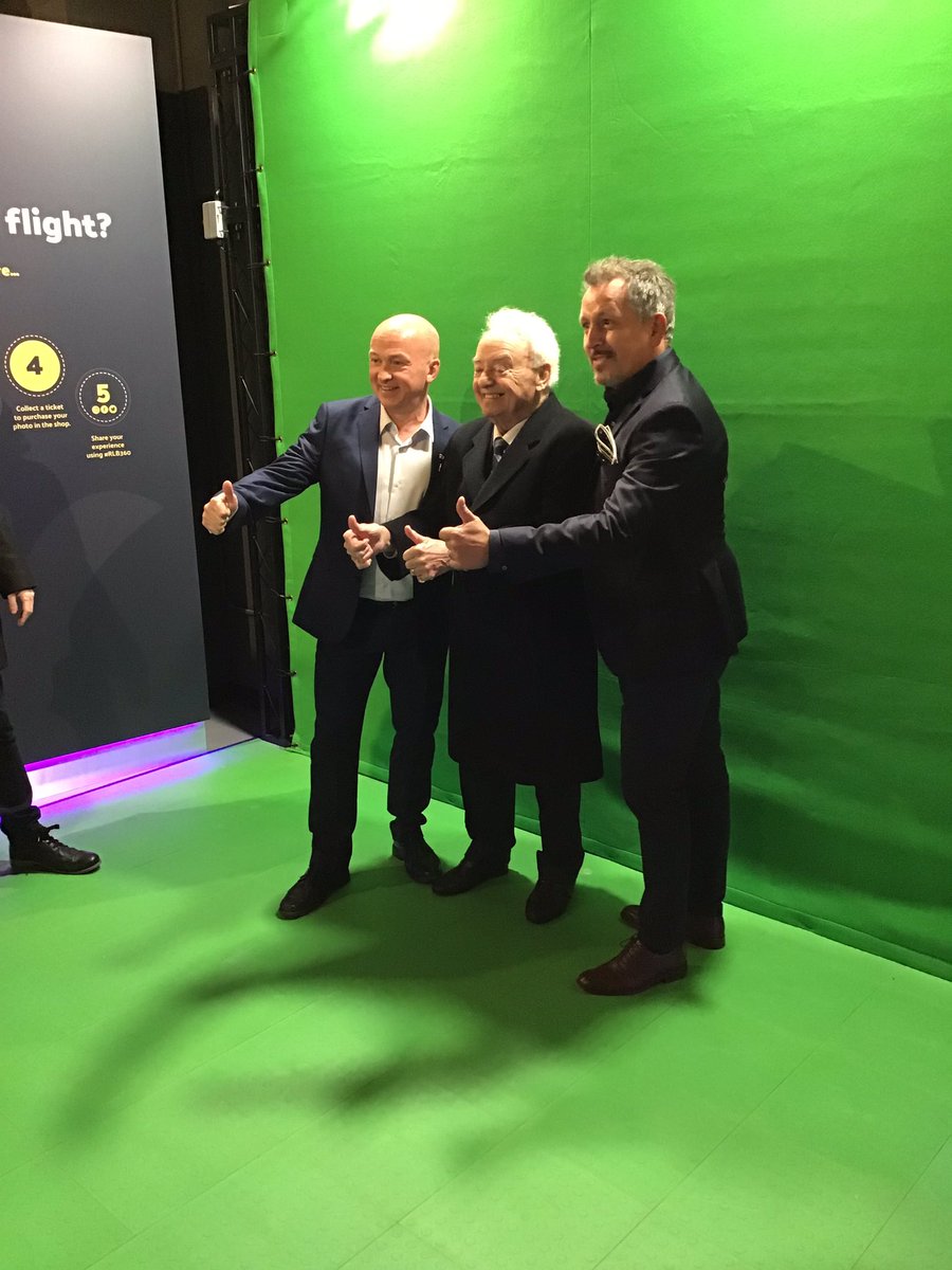 RoyalLiver1911's tweet photo. Great launch event for @RLB360 with the one and only Gerry Marsden, absolute legend. https://t.co/oHnwbZWiip