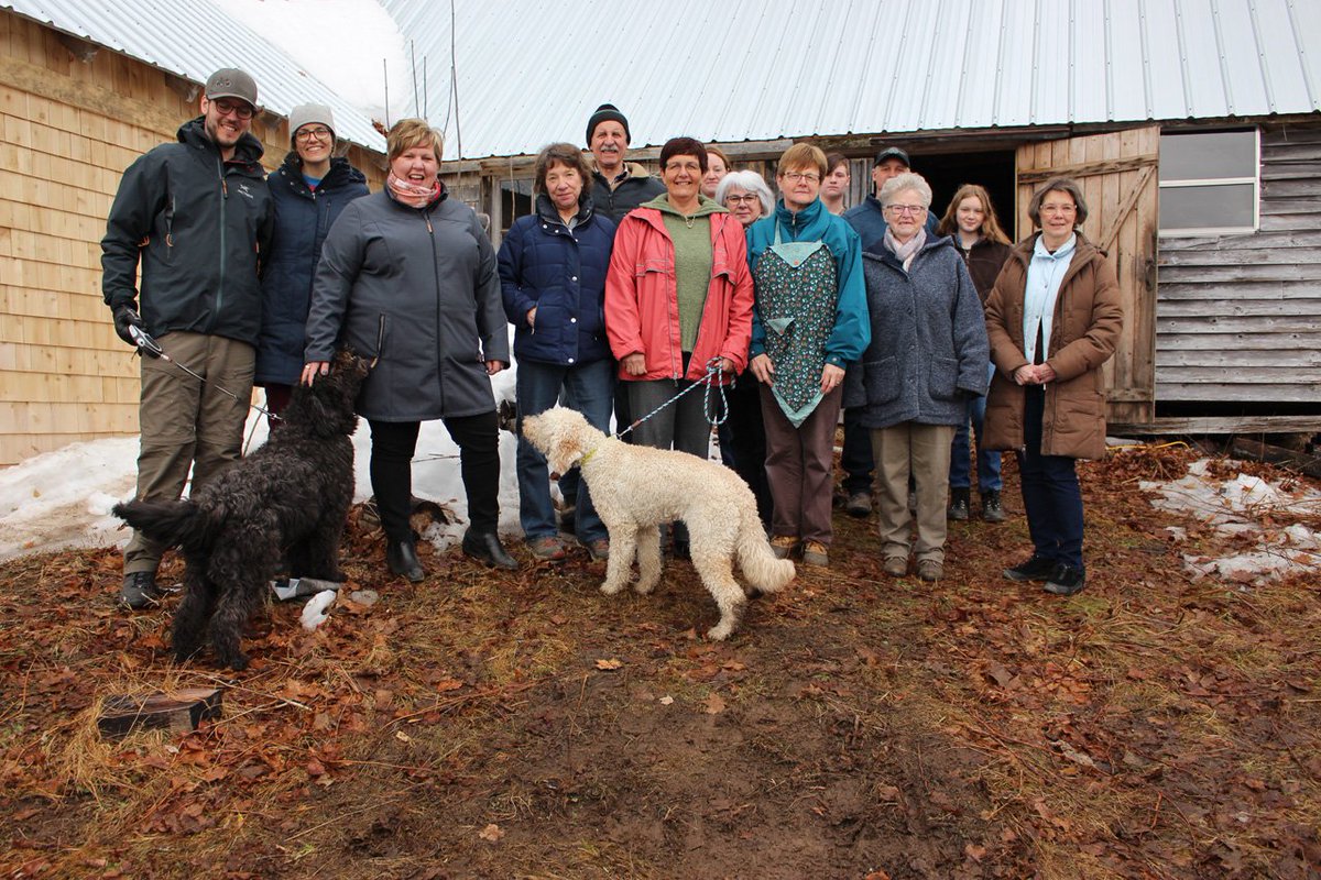 ACOACanada's tweet photo. ICYMI: Elgin residents come out to celebrate maple sugar camp renos #CIP150 https://t.co/cNn0VrrnE3 https://t.co/PAn1ajS3Z6