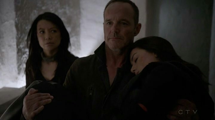 Ronda_w4's tweet image. Happy Birthday @clarkgregg !
Just wanted to say Thank you!  Have a wonderful day! 🙂
#CoulsonLives!