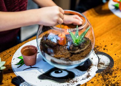 RTiResearch's tweet image. “That’s Entertainment! The Future of Retail”: bit.ly/2FRkS8W
  #Brandstrategy #Consumertrends #FutureofMR #Marketingresearchtrends #pathtopurchase #Shopperinsights #BehavioralEconomics #Retail