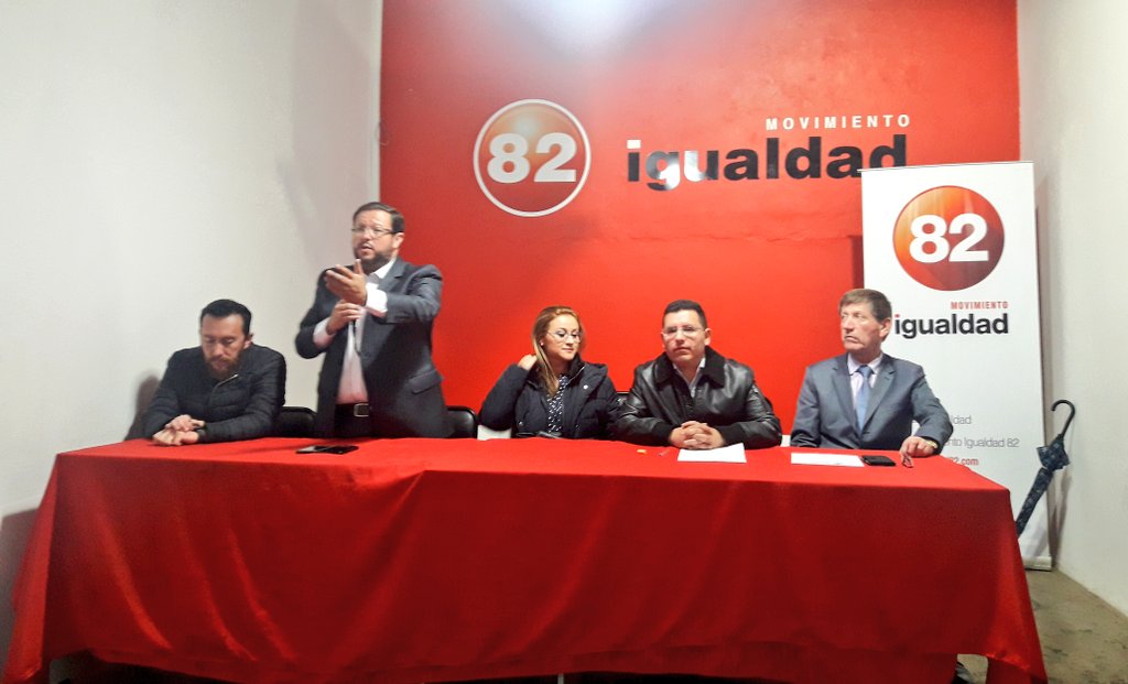 82igualdad's tweet photo. #SomosIgualdad
¡Casa llena! 

Gracias por el apoyo brindado durante estos 10 años del Movimiento Igualdad. Nuestro mensaje es claro, seguiremos con el legado de @MarceloHCabrera. Somos gente honesta, transparente y estamos dispuestos a trabajar por nuestra ciudad. @paolocarpio82 https://t.co/I02jvMkcn8