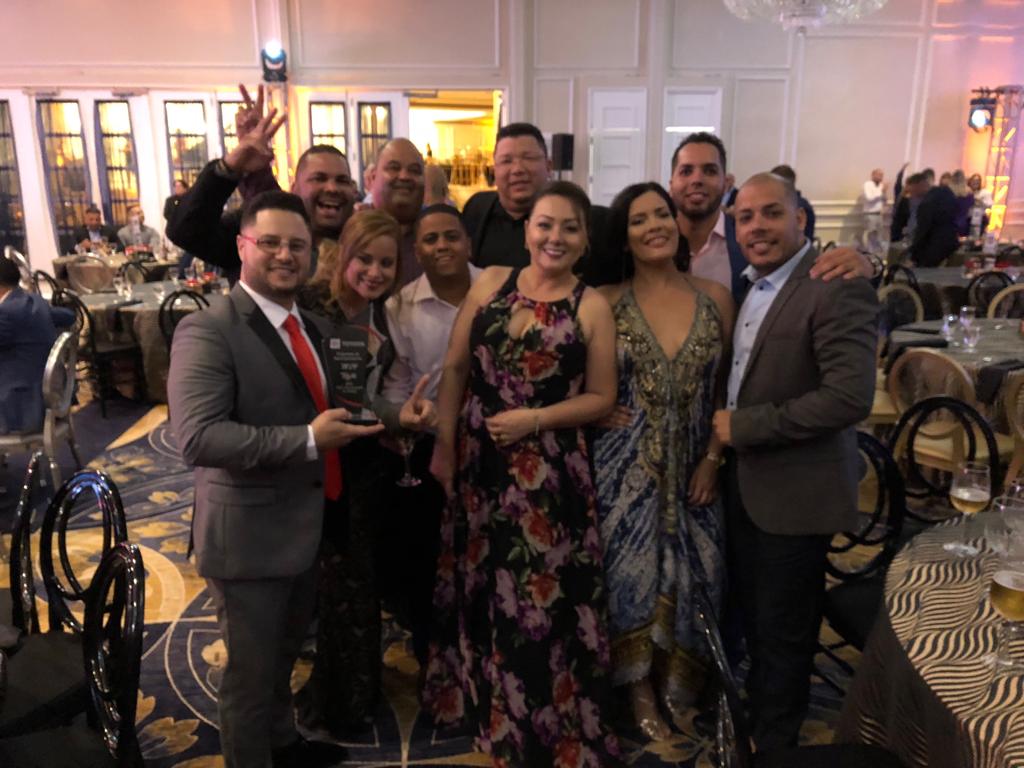 MVPToyotaPR's tweet photo. ¡Wow! ¡Felicidades MVP Toyota Caguas, por sus ventas en el mes de marzo! Henry Ayala, nuestro Gerente General de Ventas, se siente muy orgulloso de todo su equipo de trabajo. ¡En hora buena! #Toyoteros de ❤️#vamospormás https://t.co/OkZeWk8Xyx
