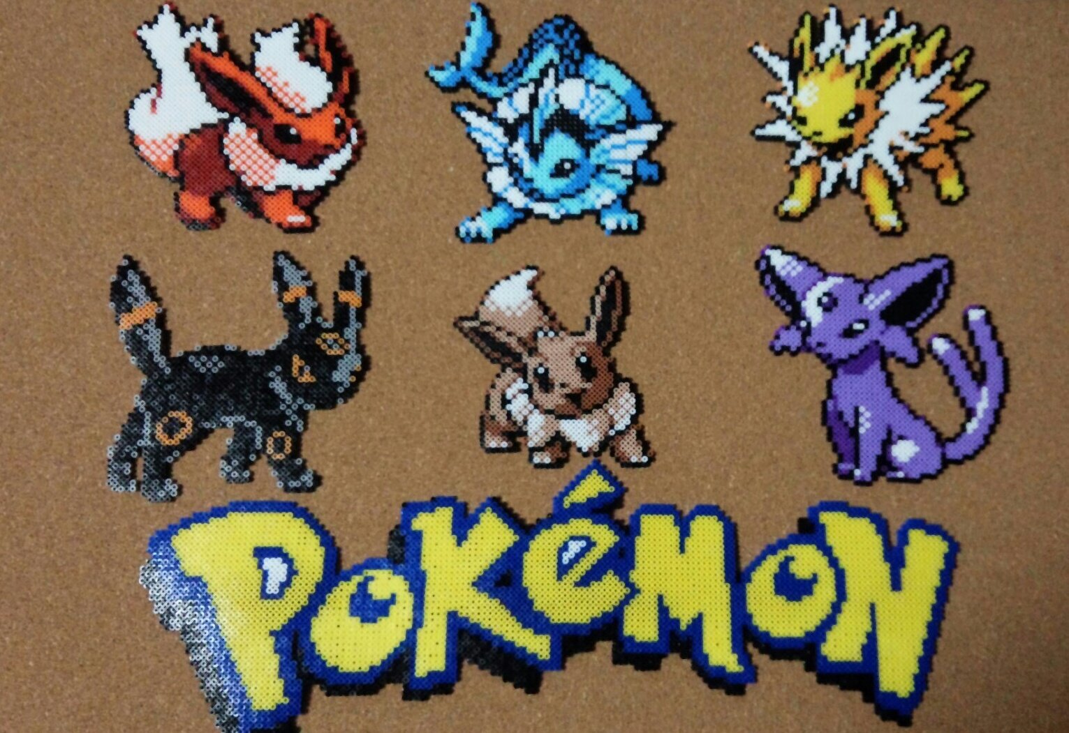ポケモンアイロンビーズ けい ブラッキー作ったから並べてみました 可愛い アイロンビーズ ポケモン イーブイ ハンドメイド T Co 9n4oombnh1 Twitter