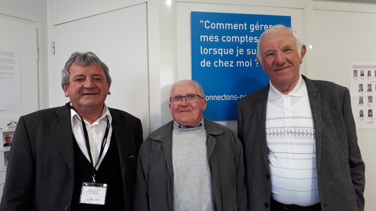 CMB_Baud's tweet photo. Belle AG 2019 avec @Kengo_BZH et mention particulière à Noël, Louis et Roger pour leur investissement au 🔝pendant toutes ces années ! @WeAreArkea https://t.co/Jufr3t0lQI