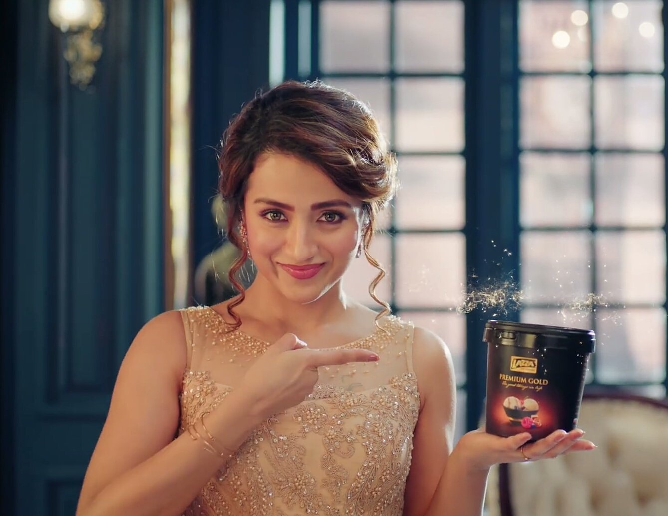 D3JvzOcV4AkhDXw?format=jpg&name=large