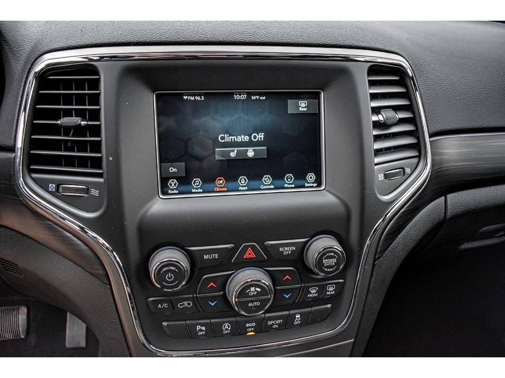 FrontierAuto's tweet image. New inventory 🚨 Stop by #FrontierDodge today to test drive this sleek 2019 #JeepGrandCherokee Upland 4X2 before someone drives off in it! Learn more: bit.ly/2YBYEzc