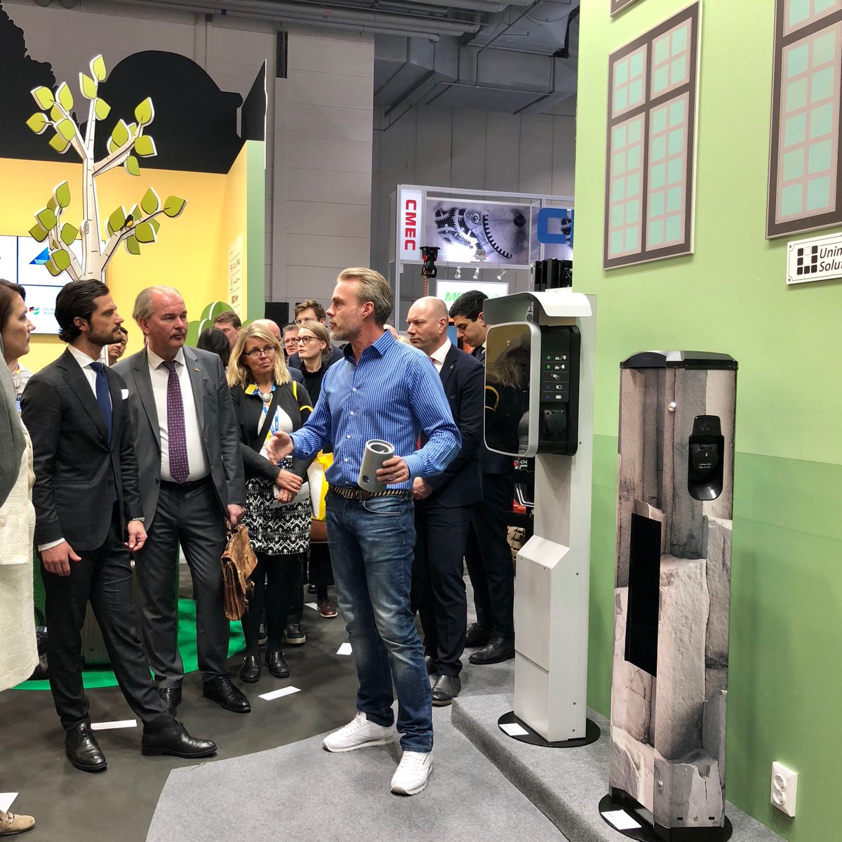 Unimi Solutions (@unimisolutions) on Twitter photo The fair is on: Mathias is pitching Unimi to <a href="/PrinceCarlPhil1/">Prince Carl Philip</a> and Minister of Foreign Trade <a href="/AnnLinde/">Ann Linde</a>. Wanna her our pitch as well? Come by! <a href="/MHokfelt/">Mathias Hökfelt</a> will be on stage at 16.00 in Halle12/B49 at <a href="/hannover_messe/">HANNOVER MESSE</a> #HM19 #emobility #ev #electricvehicle #zeroemissions <a href="/BusinessSweden/">Business Sweden</a> The fair is on: Mathias is pitching Unimi to <a href="/PrinceCarlPhil1/">Prince Carl Philip</a> and Minister of Foreign Trade <a href="/AnnLinde/">Ann Linde</a>. Wanna her our pitch as well? Come by! <a href="/MHokfelt/">Mathias Hökfelt</a> will be on stage at 16.00 in Halle12/B49 at <a href="/hannover_messe/">HANNOVER MESSE</a> #HM19 #emobility #ev #electricvehicle #zeroemissions <a href="/BusinessSweden/">Business Sweden</a>
