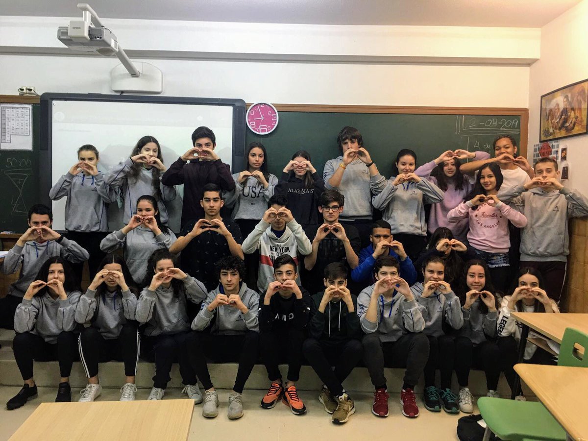 maristaslugo's tweet photo. Hoxe e todos os dias, por unha educación inclusiva #DiaMundialAutismo #CapacesLugo #MaristasCambia https://t.co/7o2jNruQPJ