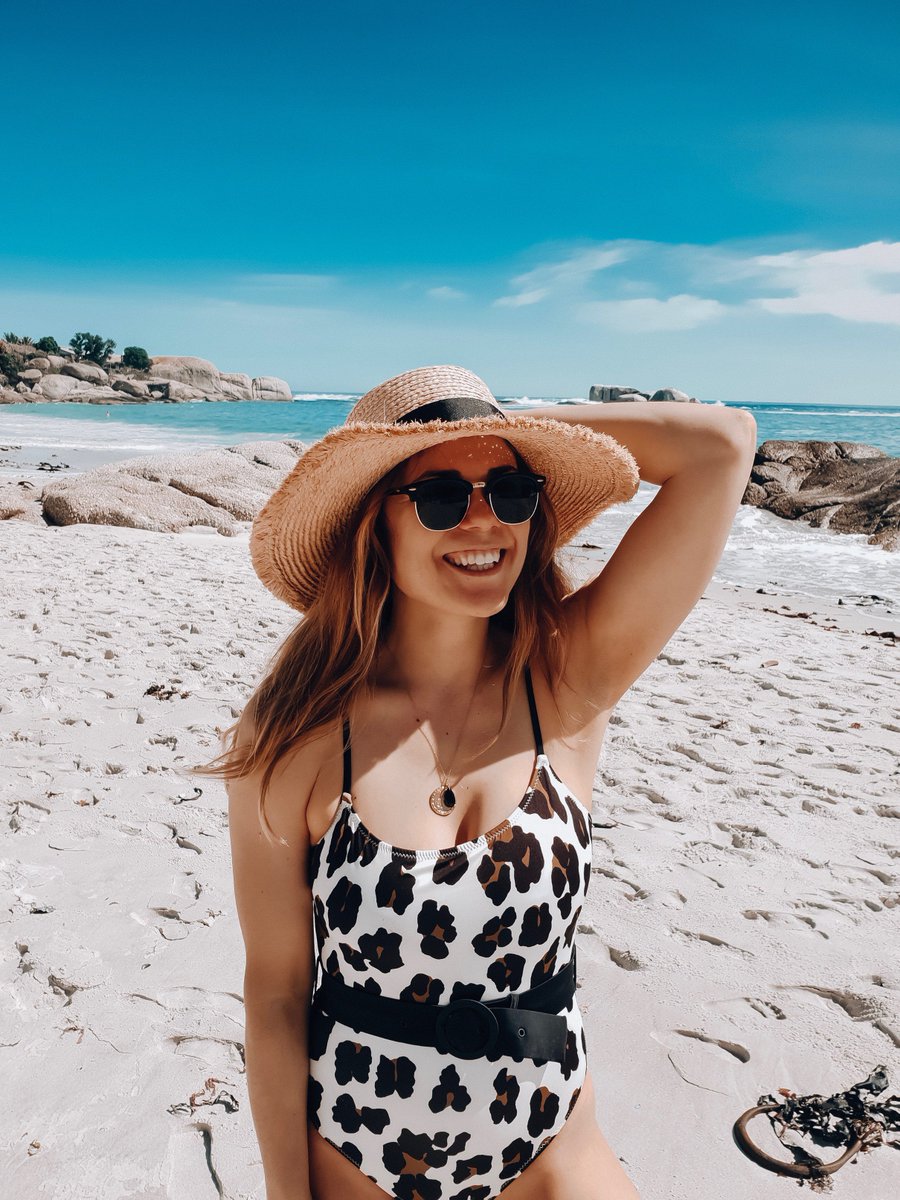 Hi from Cape Town 🙋🏼‍♀️I’m taking a two week holiday and social media break 🤪I think it’s important to switch off properly and that means phone off, no emails and no insta for me! Holiday spam will be delayed so I can spend time with my boys! Have a wonderful week! 💞