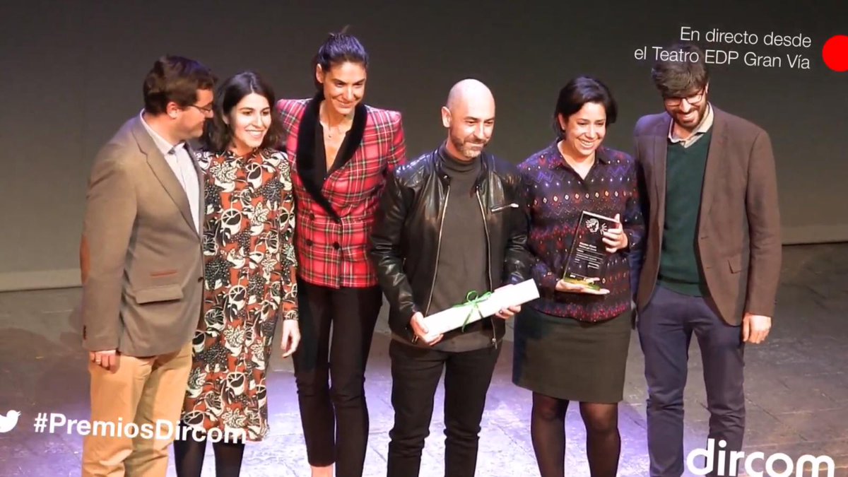 ferrovial_es's tweet photo. Muy contentos por el doble reconocimiento en los #PremiosDircom. Una acción un objetivo claro: dar a conocer al mundo el esfuerzo y esperanza de la comunidad de El Salado. ¡Enhorabuena equipo! @pacopolo @crismozar @astritfo @SHARPBALLco @brandingtaste #BienvenidosAElSalado https://t.co/BpDgIPhIL9