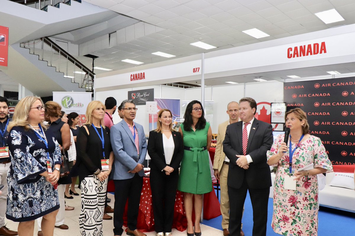 PPancanada's tweet photo. Expocomer Panama 2019    Canada Pavillion ribbon cutting                  Ambassador Lilly Nicholls Commercial Cons. Ross Firla    @AmbCanPanama @CanEmbPanama     PanCanada @PPancanada President Glen Champion,      Exec Director Priscilla Maloney https://t.co/oMUCXC71SK