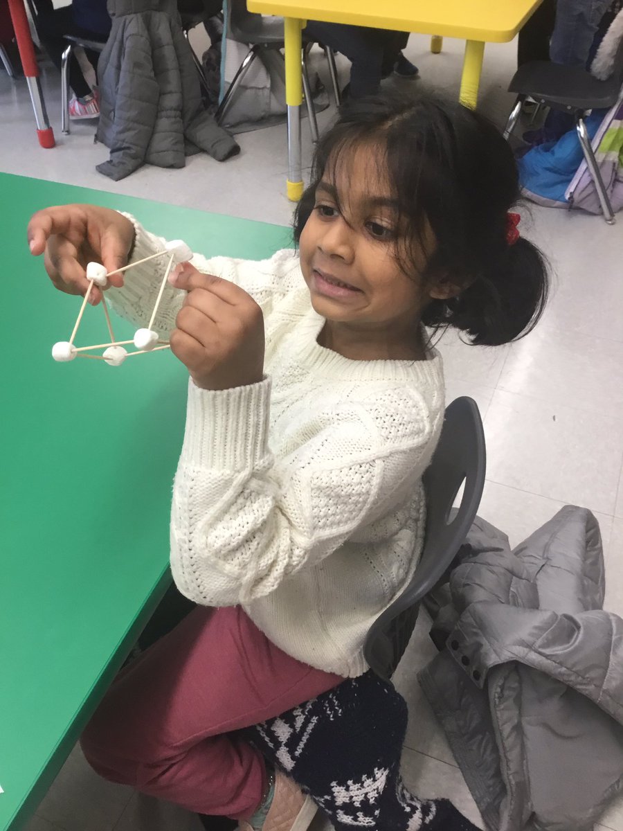 Mrs_Conrad29's tweet photo. Building 2D and 3D shapes! https://t.co/OOyvi5YVA2