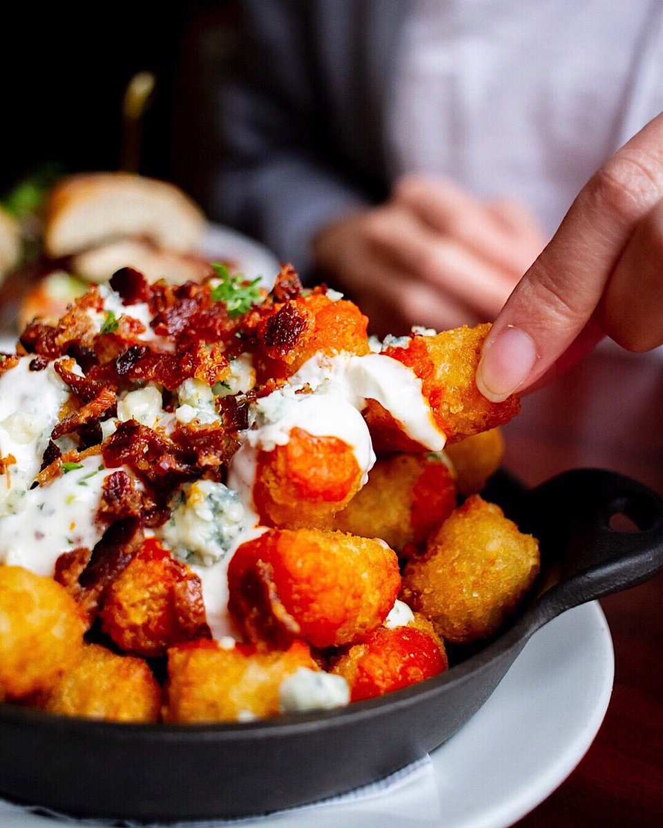 Tater Tots Tuesday to instantly improve the start to your week. Don't forget: only $2 to sub tater tots for any of our fries!

Garlic
Poutine
Sweet Potato
Pork Belly
Mid Town Fuego

#tatertots #yum #omg #nomnom #eatdrinkbemerry #kuproscrafthouse #midtownsac #sacramento