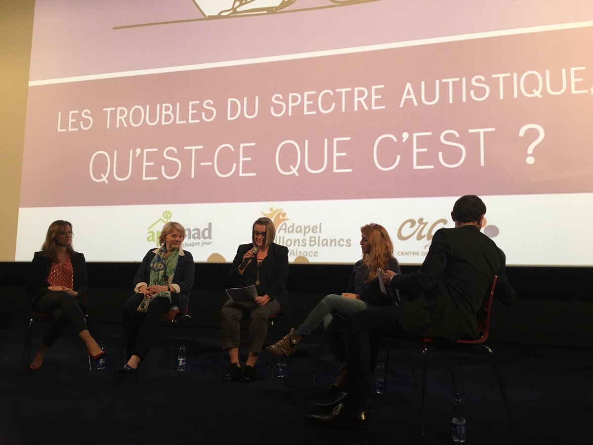 tassetti_pierre's tweet photo. Soirée dédiée à la sensibilisation aux troubles autistiques organisée par #Apamad du #Réseau Apa Après la projection du film de @ManuelamanuB sur son parcours et celui de son fils, table ronde avec les professionnels devant 150 personnes. https://t.co/cvqdFdmLP6