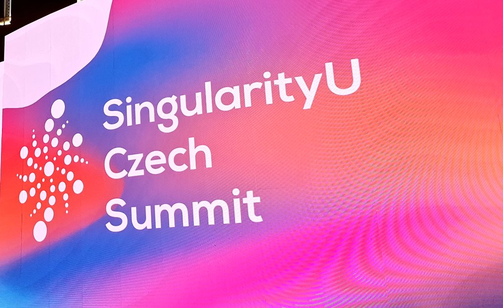 AmbMeron's tweet photo. Congratulations @HanakovaEva on the inspiring @SUCzechSummit 💐🛰️💡 https://t.co/AvCQwRChpM