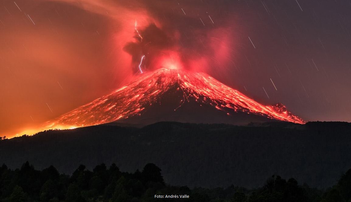 SkyAlertMx's tweet image. Presentan nuevos escenarios ante el cambio del comportamiento de la actividad reciente del #Popocatépetl.
Foto: Andréd Valle (28/03/19)
[Clic en enlace] news.skyalert.mx/escenarios-pop…
