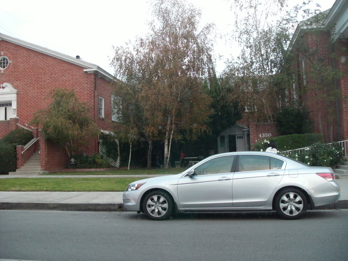 Just remembered that time @digitallysquat was driving us through Hollywood and I suddenly realised we were passing the church where Phyllis got married