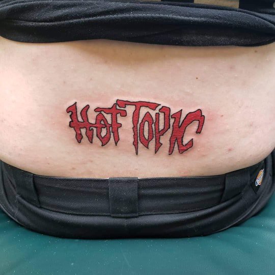 RivetingNews's tweet photo. DJ Stephen29 Gets Hot Topic Lower Back Tattoo

https://t.co/ddMAimzWLm #rivetingnews @twentyninered @HotTopic #lowerbacktattoo #tattoo #tattoos #goth #mallgoth #gothic #dj #teenangst #stephen29 #industrial #industrialmusic #ebm #lifechoices #news https://t.co/HNRZybGPYA