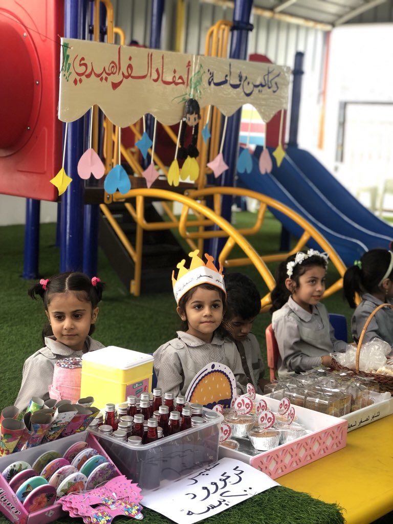 جوانب من #سوق #التاجر #الصغير #الأول

#مركز_العيسري
#فرع_العامرات
 #نعدهم_للحياة