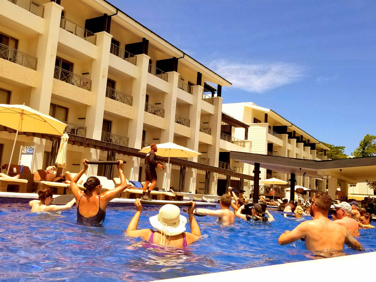 GrandLidoResort's tweet photo. Suit up and head over to Hideaway at Royalton's main pool at 11:15am for an exciting and energetic session of Aquafit. https://t.co/KsCqYdSWGR