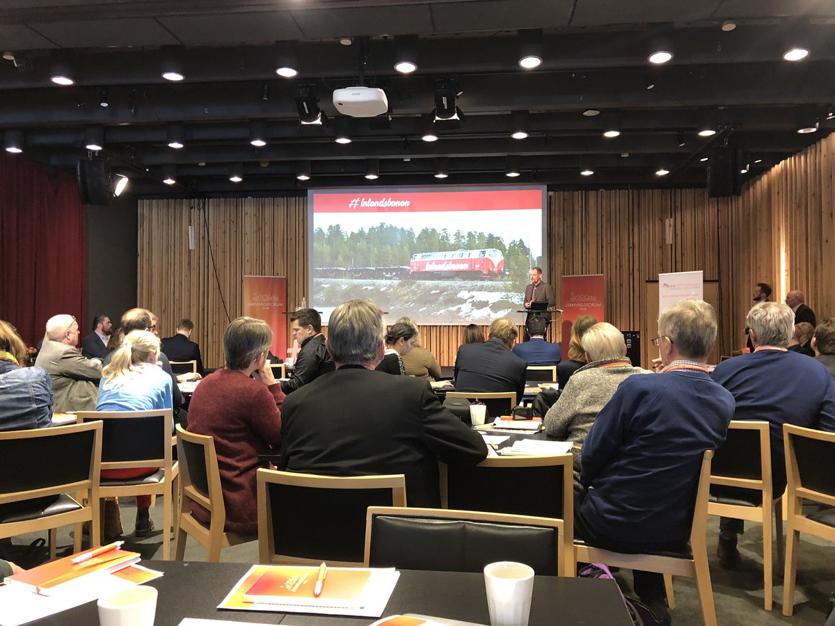 Hur passar Inlandsbanan in i transportsystemet och hur är den till nytta för hela Sverige? Det berättar vd Peter Ekholm om på <a href="/JVFNorr/">Järnvägsforum Norr</a> idag.