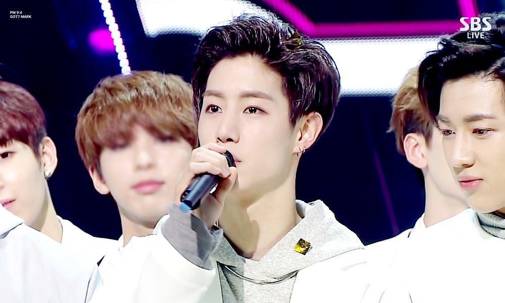 formarktuan93's tweet photo. 160403 SBS Inkigayo 
#FLY4THWIN #Mark #MarkTuan #마크 #GOT7 #갓세븐 https://t.co/JEwfMozeGw