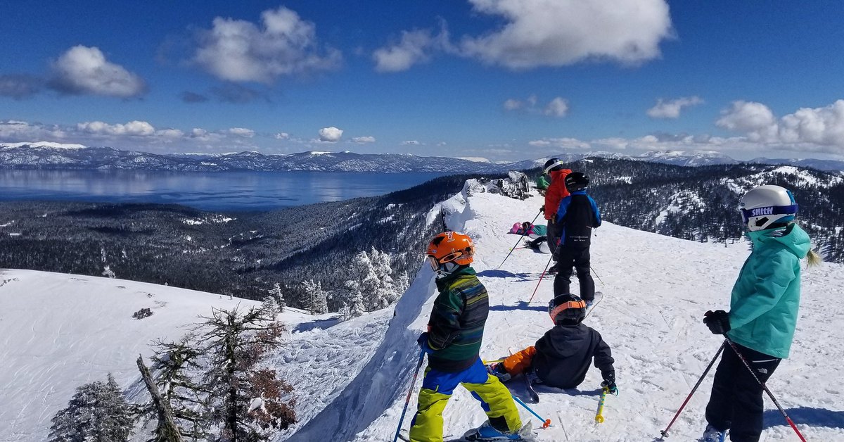 rsaffhoe's tweet photo. Last week was unreal at @squawalpine! What a view eh..? #SquawValley #SVST #Tahoe https://t.co/0SZOwjTGxf