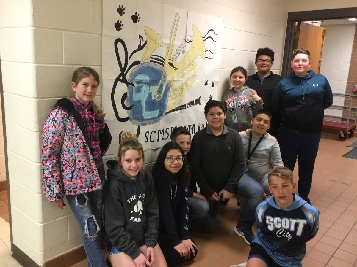 SCMS466rmiller's tweet photo. SCMS 6th graders supporting our band program! https://t.co/jvyrSOthlS