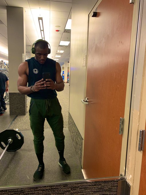 Growing baby! Tryna get that summer body. #athlete #bulkseason #summergoals https://t.co/ZPbAWIHO0L<a href="/tag/athlete"class="tags">#athlete</a><a href="/tag/summergoals"class="tags"><span>#summergoals</span></a><a href="/tag/bulkseason"class="tags"><span>#bulkseason</span></a>