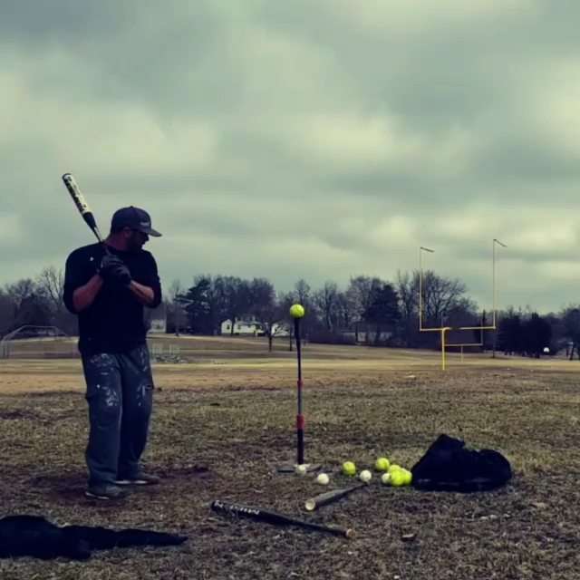 StfuSoftball's tweet photo. #teeworktuesday // can't show tee work without at least having a video of this guy up. Look at the cut on his shots
-
@mrbp_joelfrazee77
-
#stfusoftball #regularguybp #slowpitch #softball #menssoftball #videoftheday #like #folllow #instagood #like4follo… https://t.co/LdHscdgH8Y https://t.co/C8tH4QN6Uk