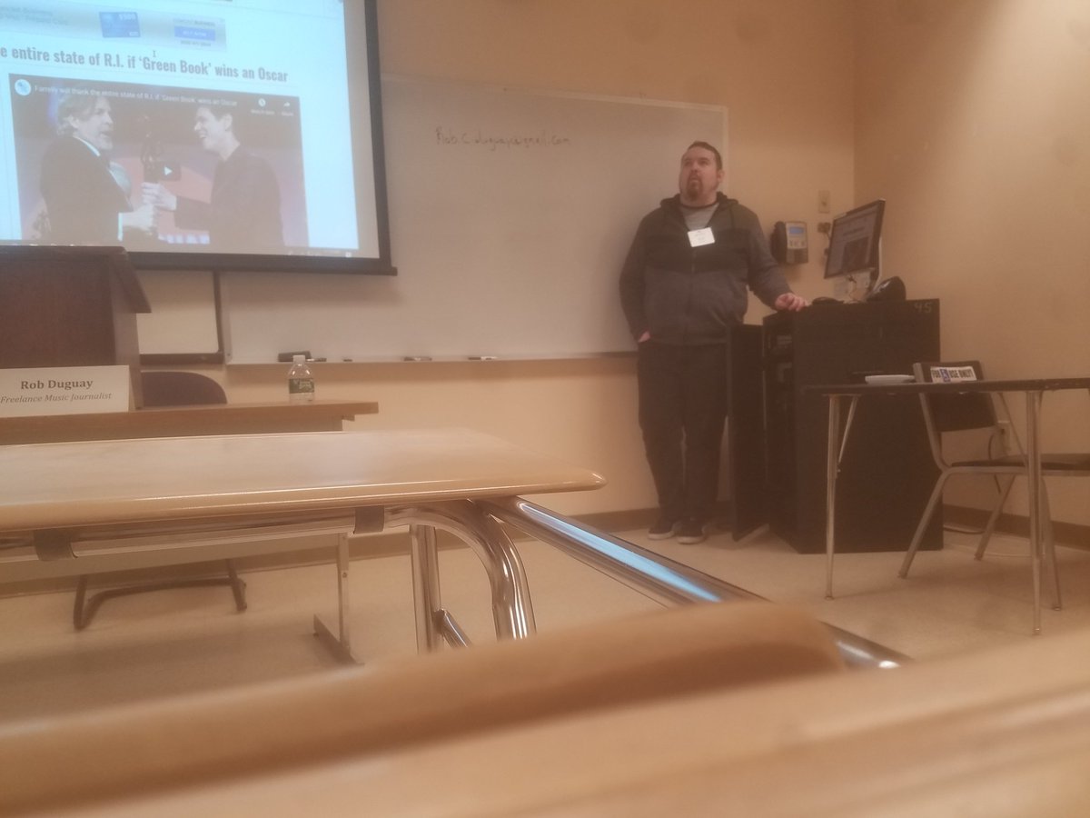 JakeBreunig1's tweet photo. Rob Duguay addresses questions from students #ricwriting2019 https://t.co/Pg5u4F6MgL