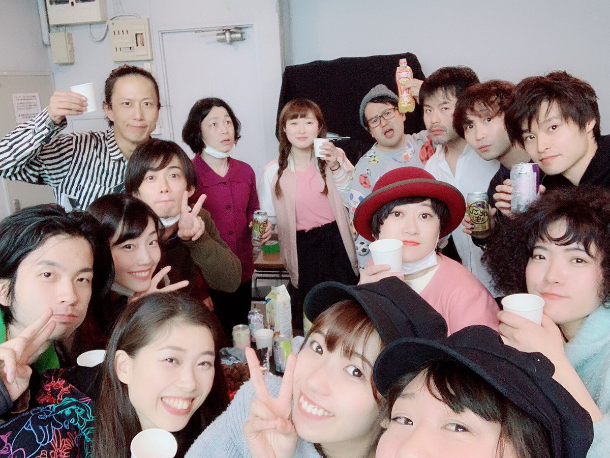 www_morikko's tweet photo. #ヴェニSHOW 最終稽古終了致しました！
明日から小屋入り、明後日から初日です！
是非観て欲しい作品になりましたよー
ご予約まだの方は是非に！！
劇場でお会いしましょう！！

https://t.co/GFMBZPNgGz https://t.co/RnapGy7iPr