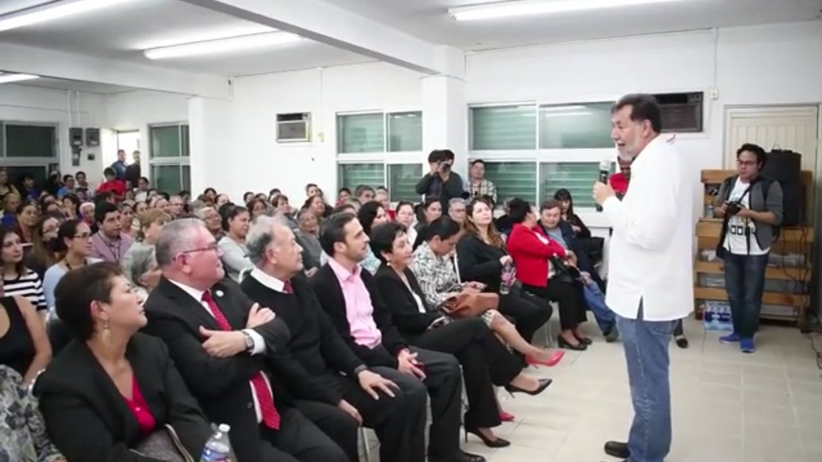 #Imperdible!
"Sin las mujeres nada camina".
Aquí te dejamos la liga en la que puedes ver la conferencia de <a href="/fernandeznorona/">Fernández Noroña</a> en el Aniversario 46 de Tierra y Libertad  
youtu.be/2P9lz4hhKcQ