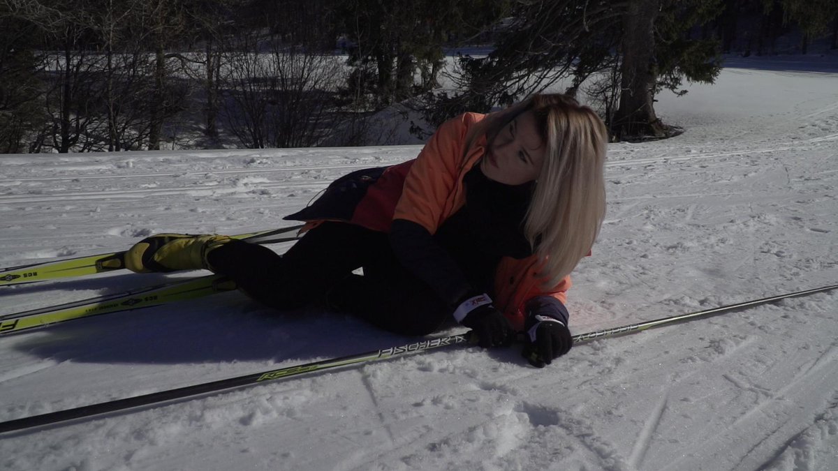 "Typisch Michelle" startet in die 2. Runde: Autorennfahrer Neel Jani nimmt Michelle mit auf eine rasante Reise. Auf unsere Moderatorin warten gleich zwei "Challenges", welche ihr die letzte Kraft rauben. Heute um 19:30/21:30/23:30. <a href="/MichelleBernhar/">Michelle Steiner</a> <a href="/neeljani/">neel jani</a>